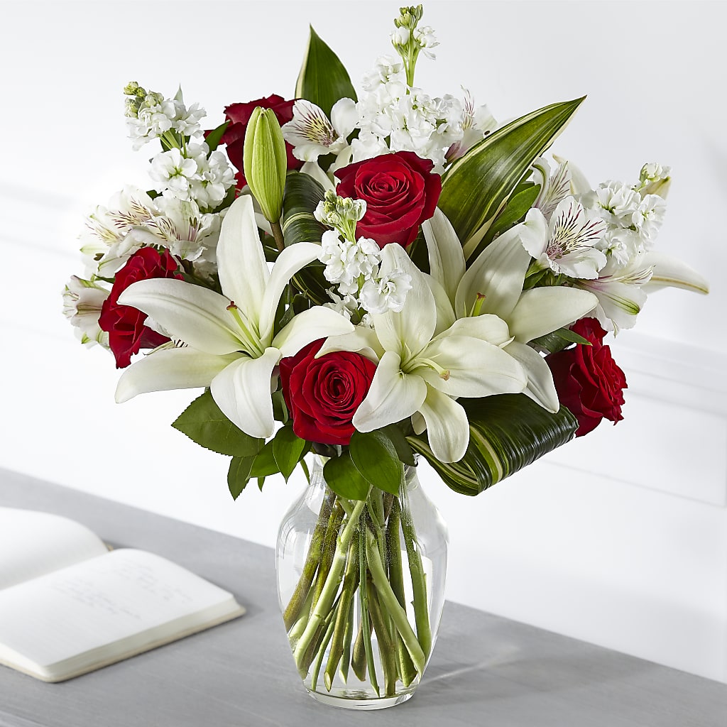 Loving Respect Bouquet – Greater Kansas City Flower Shop, Kansas City MO