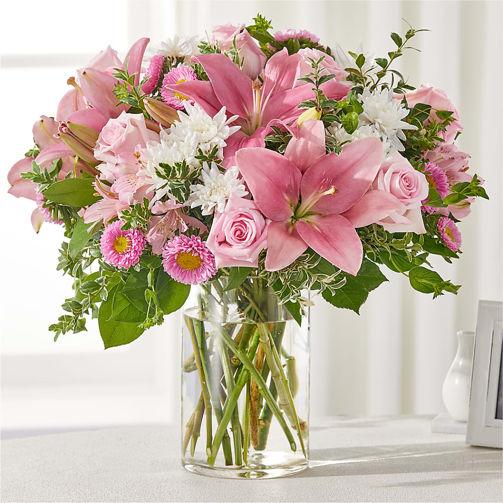 Healing Hug Bouquet – Greater Kansas City Flower Shop, Kansas City MO