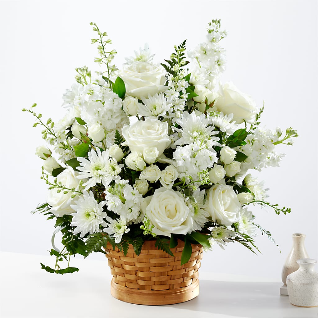 Heartfelt Condolences Arrangement – Greater Kansas City Flower Shop, Kansas City MO