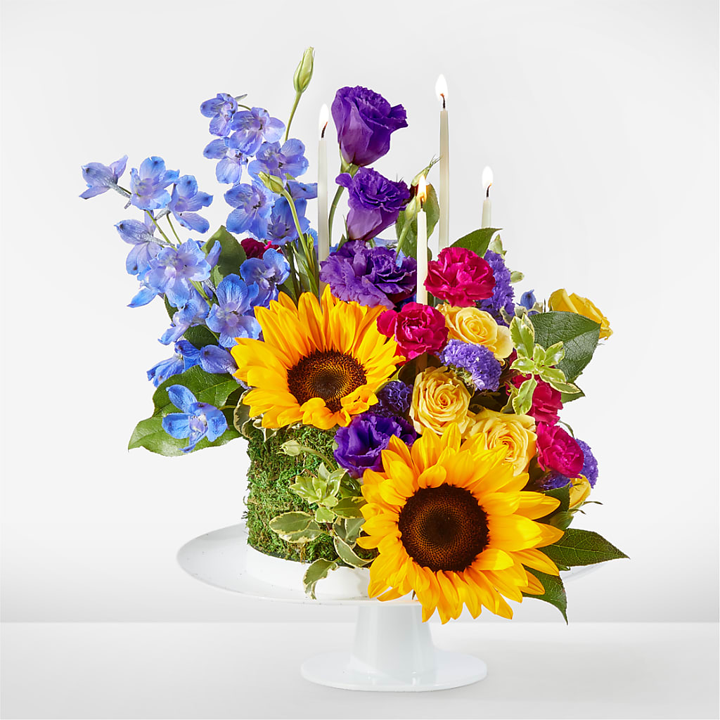 Star of the Day Floral Cake – Greater Kansas City Flower Shop, Kansas City MO