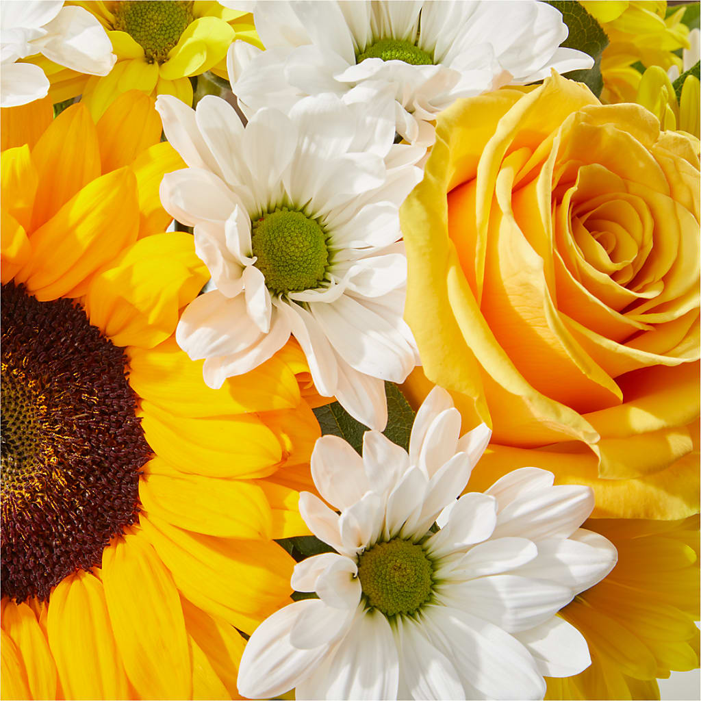Be Happy Bouquet –  Greater Kansas City Flower Shop, Kansas City MO