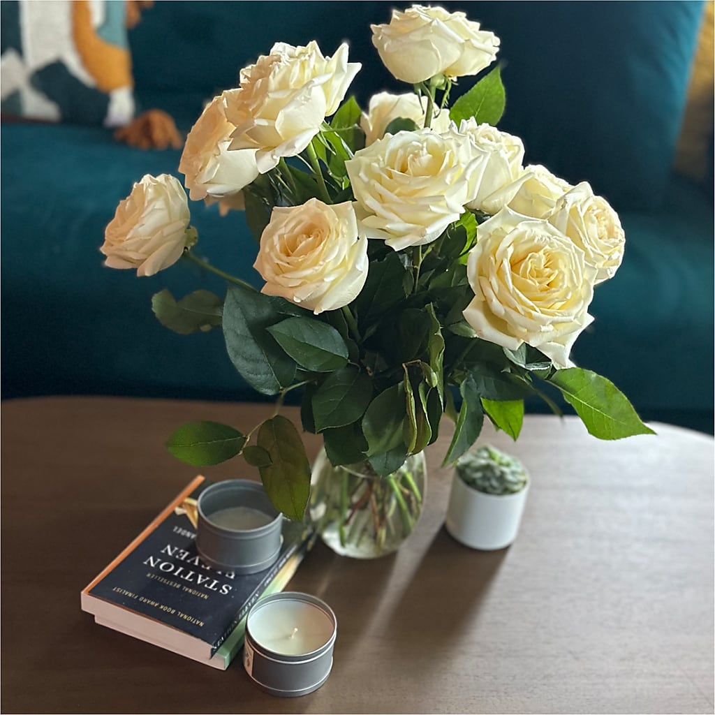 Long Stem Yellow Rose Bouquet –  Greater Kansas City Flower Shop, Kansas City MO
