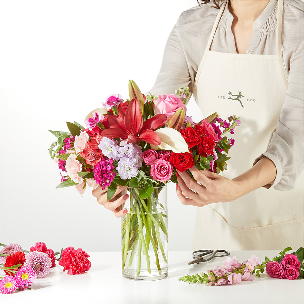 Swooning Over You - A Luxury Florist Original –  Greater Kansas City Flower Shop, Kansas City MO
