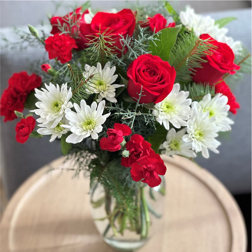 Seasonal Magic Bouquet –  Greater Kansas City Flower Shop, Kansas City MO