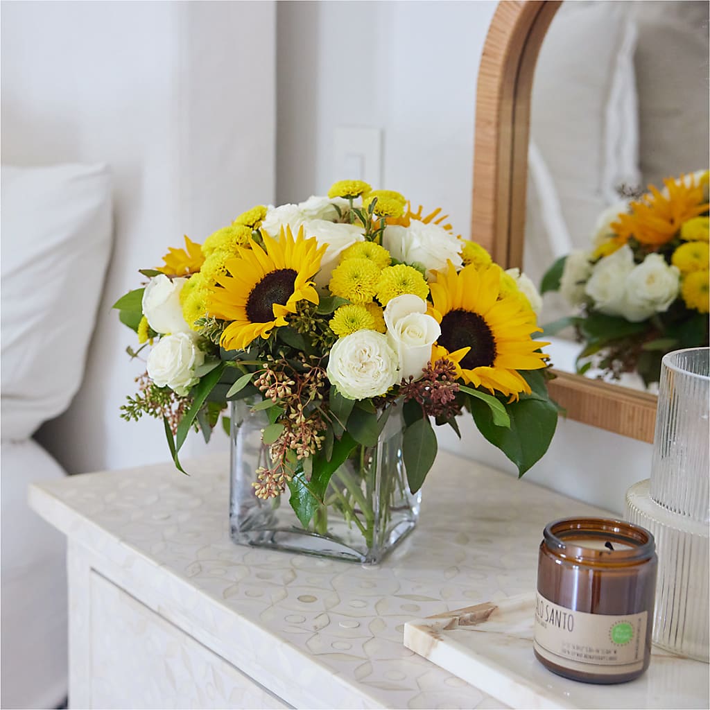 Luminous Morning Bouquet –  Greater Kansas City Flower Shop, Kansas City MO
