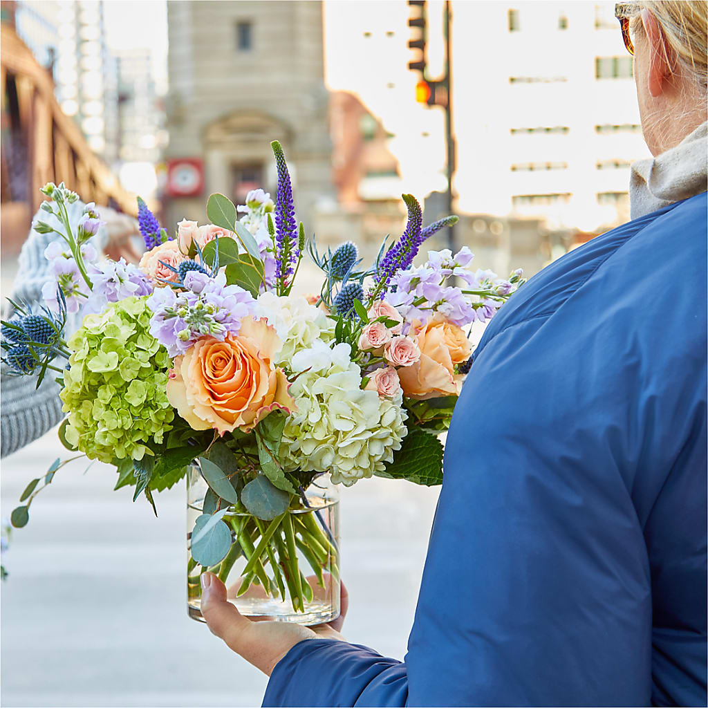 Porch Swing Bouquet –  Greater Kansas City Flower Shop, Kansas City MO