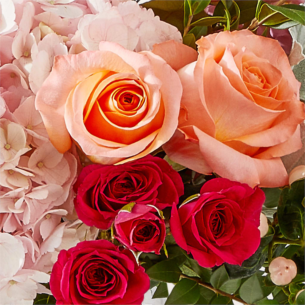 Glitz & Glam Bouquet –  Greater Kansas City Flower Shop, Kansas City MO