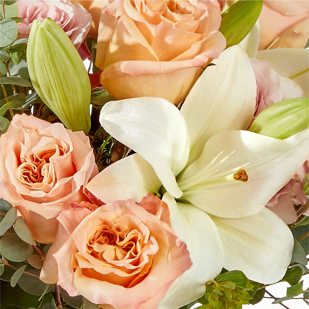 Grapefruit Splash Bouquet –  Greater Kansas City Flower Shop, Kansas City MO