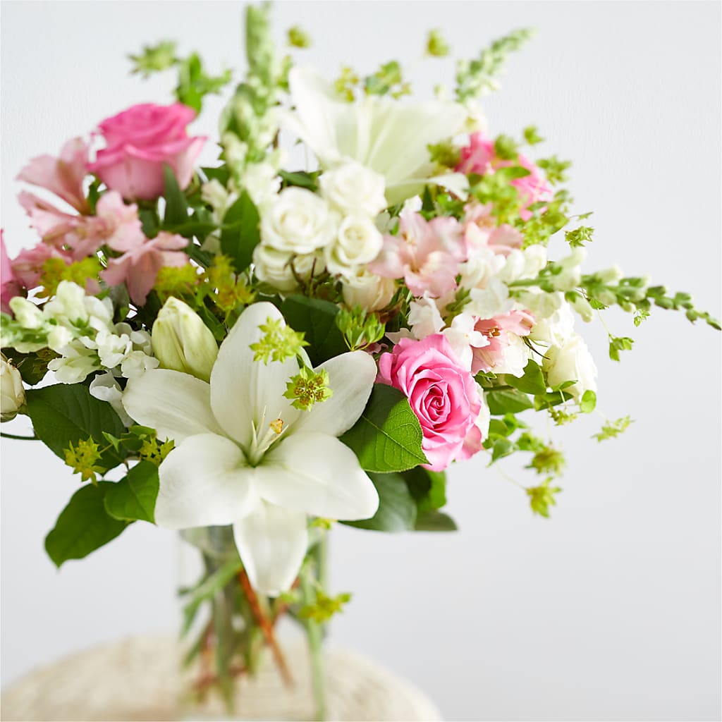 Fondly Bouquet –  Greater Kansas City Flower Shop, Kansas City MO