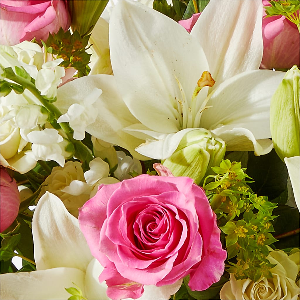 Fondly Bouquet –  Greater Kansas City Flower Shop, Kansas City MO